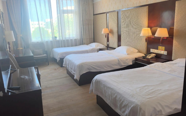 Qingdao Qiulin Hotel – Guest Rooms – Qingdao