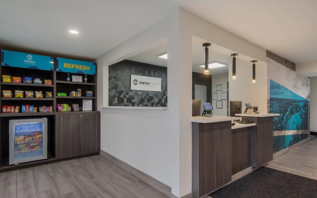 Clarion Pointe Harrodsburg-Danville