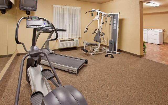 Candlewood Suites St Robert by IHG