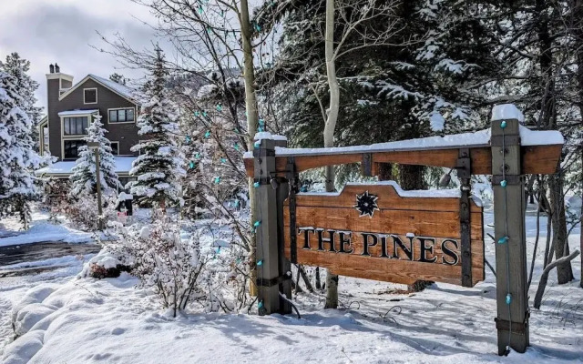 Pines 2147