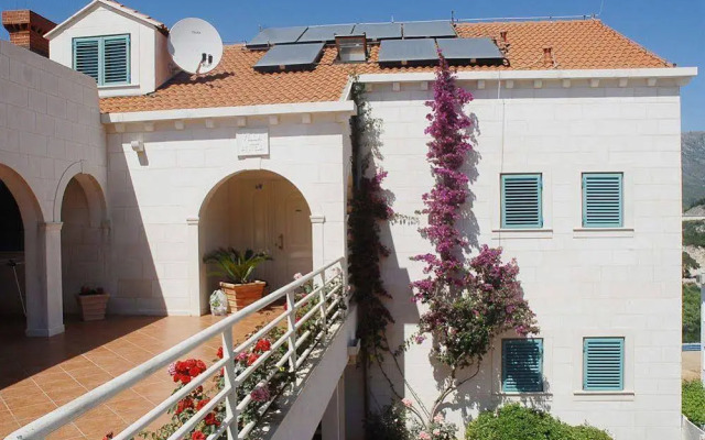 Villa Antea Apartments
