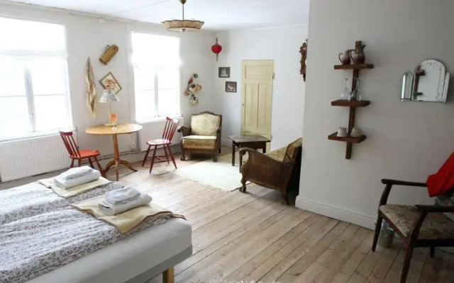 Poppens Rum & Frukost