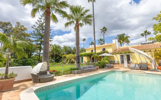 Splendid Penina Country House Retreat