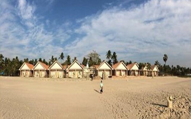 Grand Ngwe Saung Resort