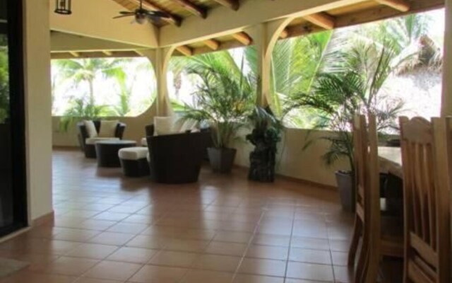 Vista Coiba Villas & Restaurant