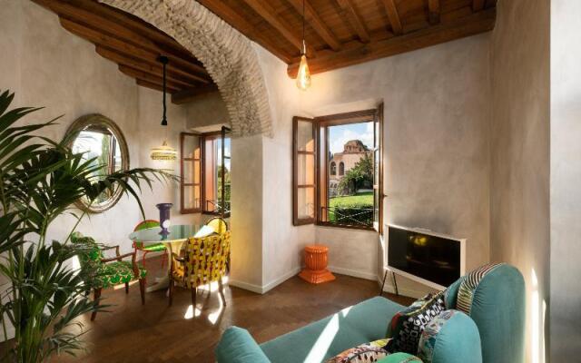 Manfredi Palm Suites
