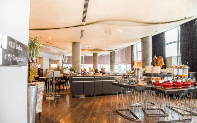 Golden Tulip Zira Belgrade