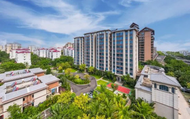 Jizhu Holiday Apartment (Hainan University City People's Hospital)