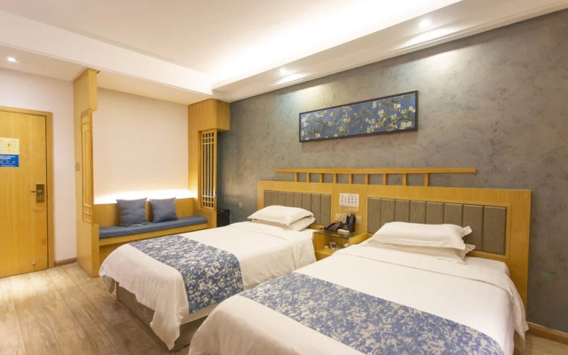 Zhangjiajie Heyday Hotel