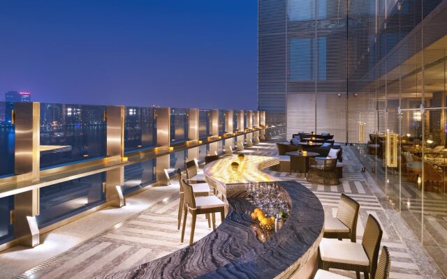 The Azure Qiantang, a Luxury Collection Hotel, Hangzhou