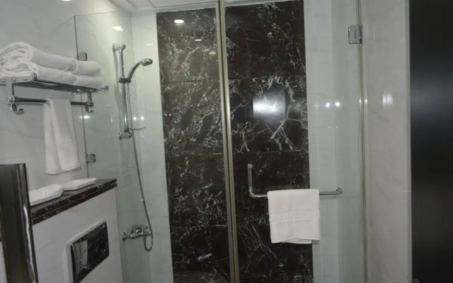 FabHotel New Friends Colony