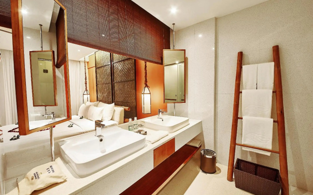 Sanya Bay Ocean Sonic Resort