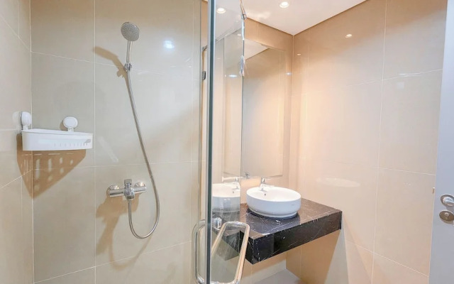 Wonderful 2BR with City View at Grand Sungkono Lagoon Apartment