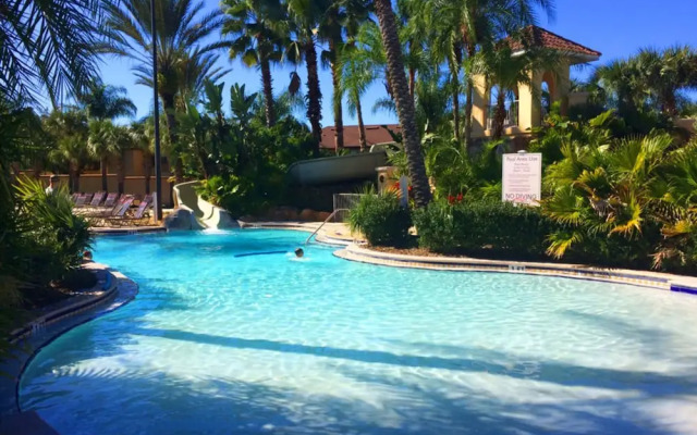 Regal Retreat