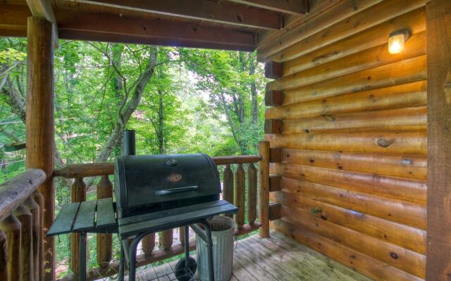 American Treehouse #1708