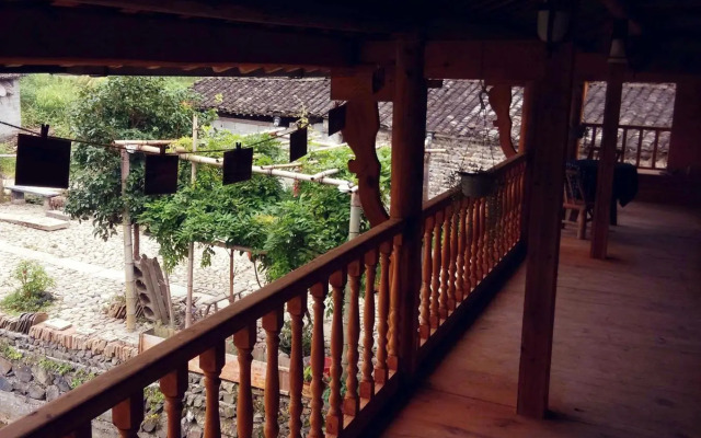 Xidi Kunlun Youth Hostel