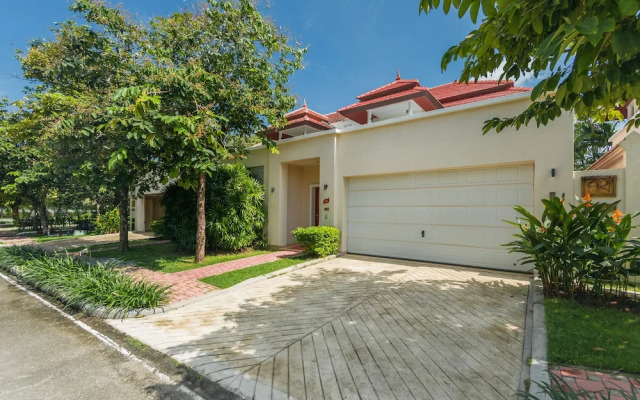 Villa Selaru by Tropiclook