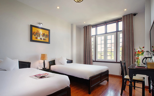 Riverside Impression Villa