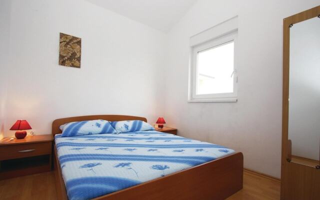Awesome Home in Pula With 4 Bedrooms and Wifi