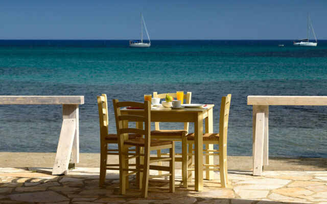 Albouro Seafront Apartments