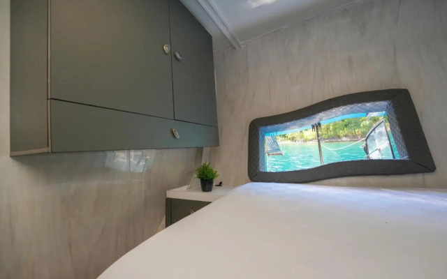 Tarsu Yacht Hotel