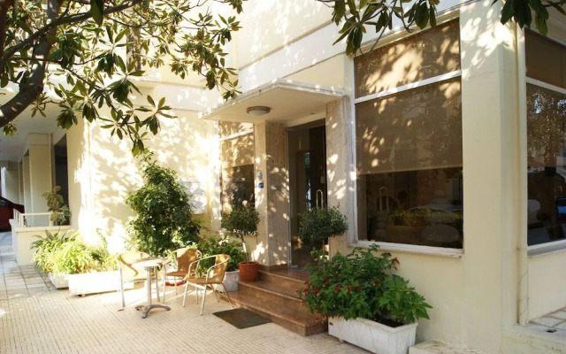 Lia Studios