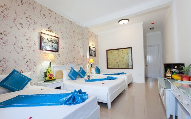 Friends Inn  Travel