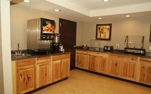 Expo Inn Hotel