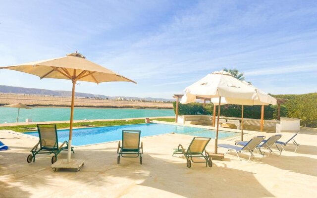 Luxury 4 bedroom villa with a heated pool
