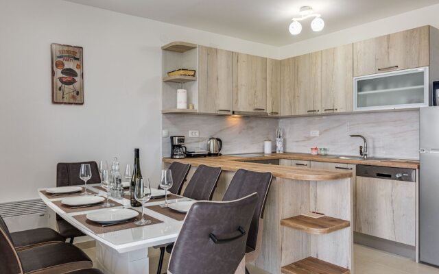 Swanky Holiday Home in Privlaka Near Sea Beach