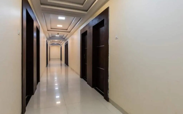 Hotel Tirupati Palace