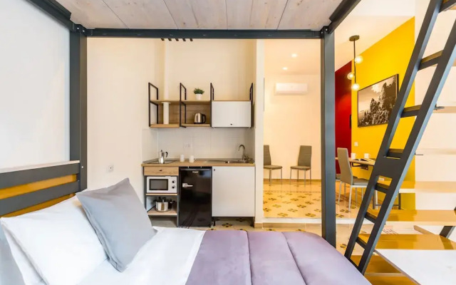 Napoli Central Station Apts & Suites