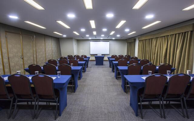 Estanplaza Nacoes Unidas