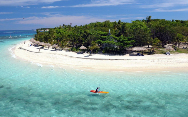Nakelo Treasure Island Resort & Spa