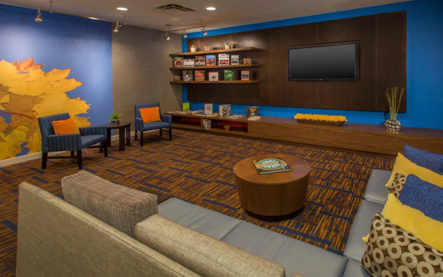 Courtyard by Marriott Cleveland Beachwood