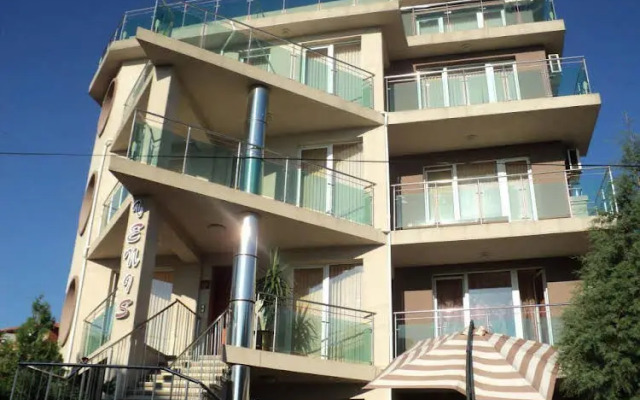 Venis Hotel