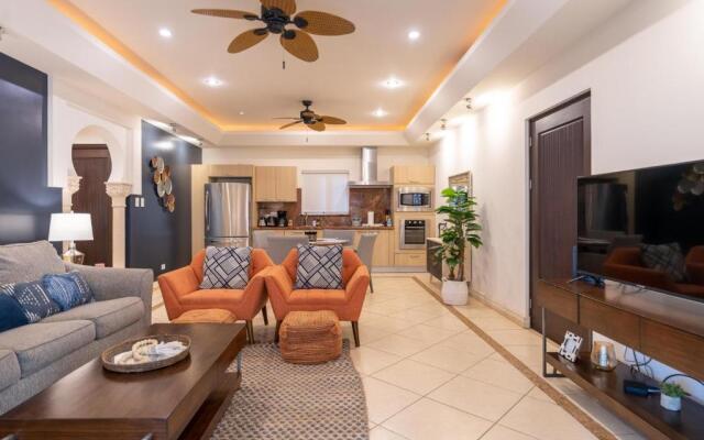 Bocaraca 2 - Luxury 2 BR Condo