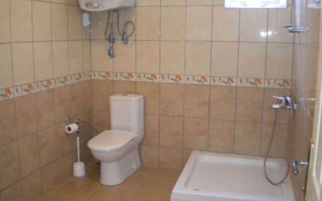 Dantel Restaurant & Pension