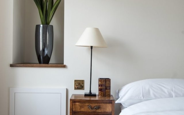 Donne Place By Onefinestay