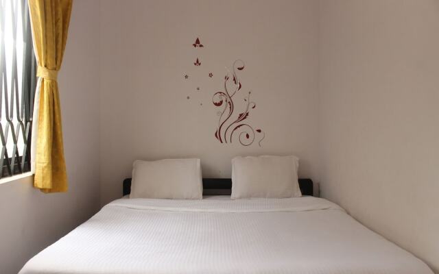 OYO 10403 Home Modern Studios Candolim