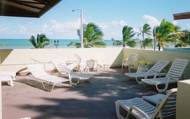 Beach Plaza Hotel