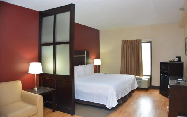 Red Roof Inn PLUS+ & Suites Chattanooga - Downtown