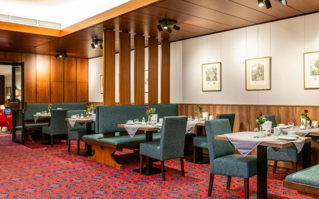 Hotel Goldener Hirsch