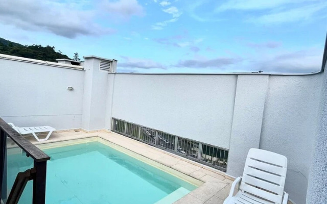 Saint Sebastian 506 Duplex no Centro