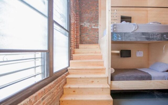 PodShare DTLA Arts District - Hostel
