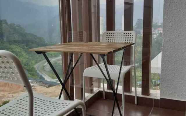 HOLIDAY HOME @ MIDHILLS GENTING (Free WIFI)