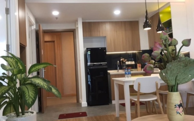 Republic Plaza Apartment