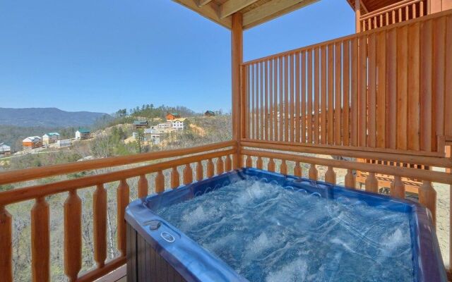 Summit Pool Lodge Apartment 6