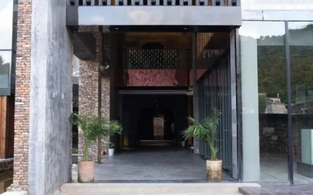 Shoudan Hotel