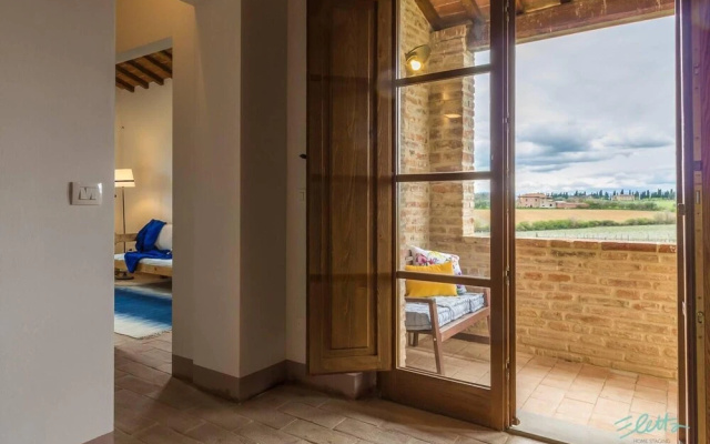 Charming 10 pax Villa in Cortona With Private Pool